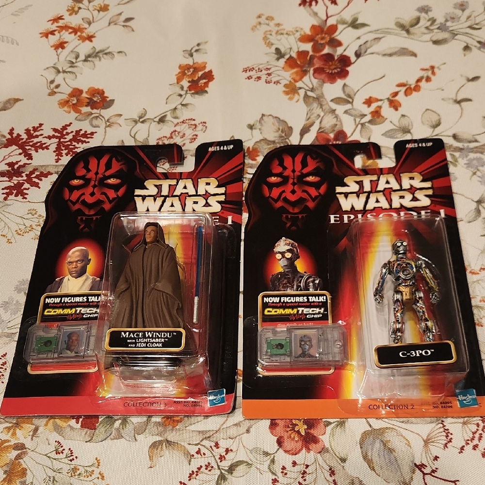 Star Wars Mace Windu and C-3PO Figures in Black and Red Packaging
